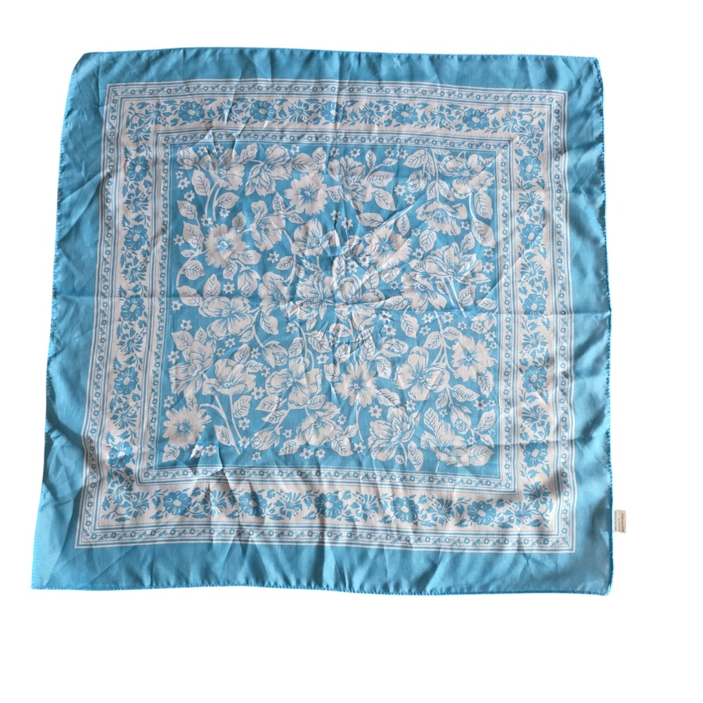 Light Blue Floral Square Neck Scarf 20 Inch Polyester Bandana Neckerchief